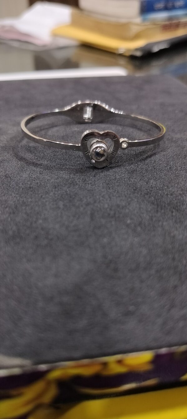 Timeless Heart Projection Bracelet