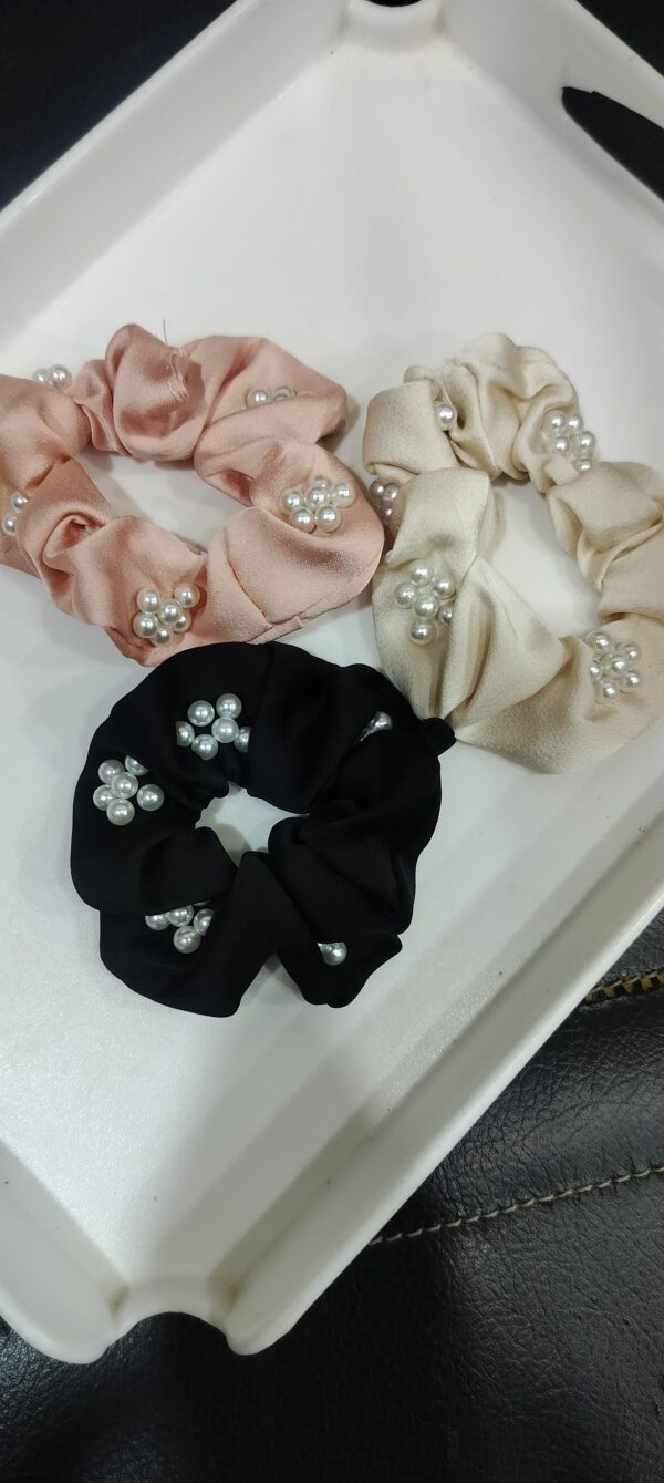 Blush Pearl Scrunchie